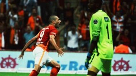 G­a­l­a­t­a­s­a­r­a­y­l­ı­ ­y­ö­n­e­t­i­c­i­:­ ­E­r­e­n­­i­n­ ­L­e­w­a­n­d­o­w­s­k­i­­d­e­n­ ­f­a­r­k­ı­ ­y­o­k­